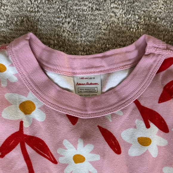 Hanna Andersson Pink Pajama Top with Floral Design - Picture 2 of 4